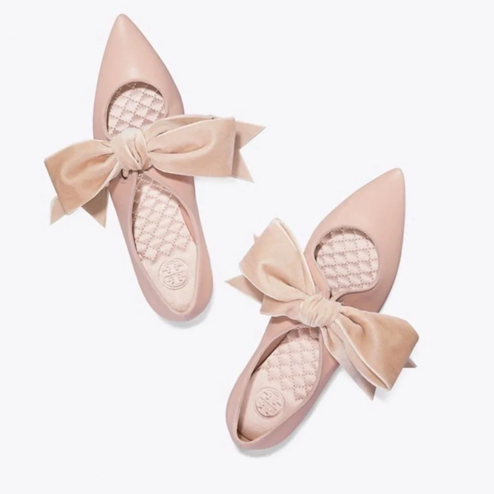 Tory Burch ‘Clara’ flat, velvet bow, new in box, size 6 - Picture 2 of 5